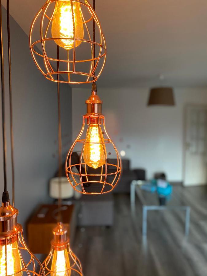 Tichnich Appartement - 2 Bedrooms - 1 Min Away From Train Station Annemasse Eksteriør bilde