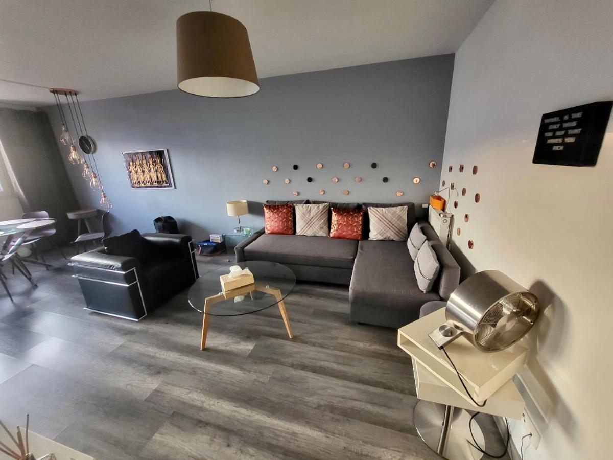 Tichnich Appartement - 2 Bedrooms - 1 Min Away From Train Station Annemasse Eksteriør bilde